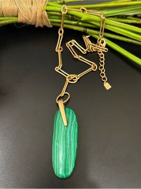 RLM Robert Lee Morris SOHO Huge Malachite Stone Pendant Gold-tone Y Necklace